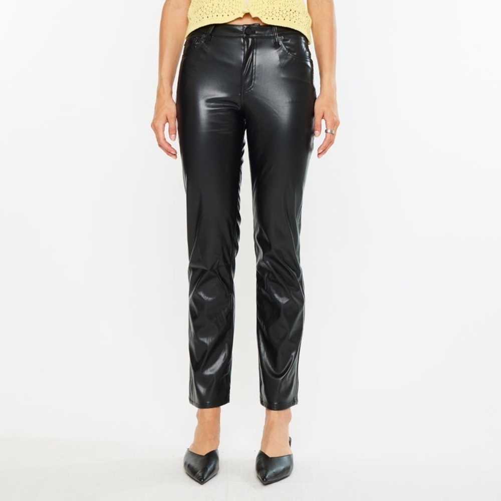 KanCan Rudi High Rise Slim Straight Pants Size 5/26 Black Faux Leather Chic NWT